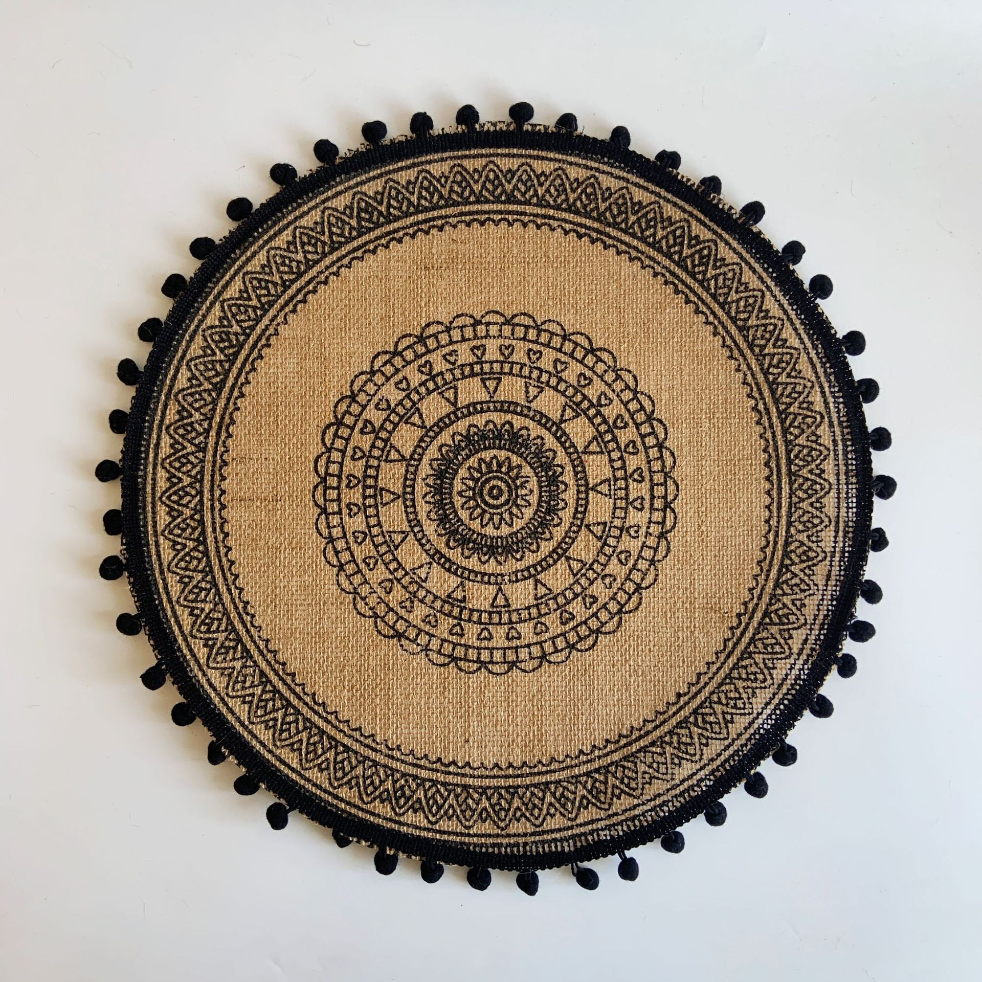 Round Boho Placemats - Vintage Farmhouse - Jute Cotton Hemp