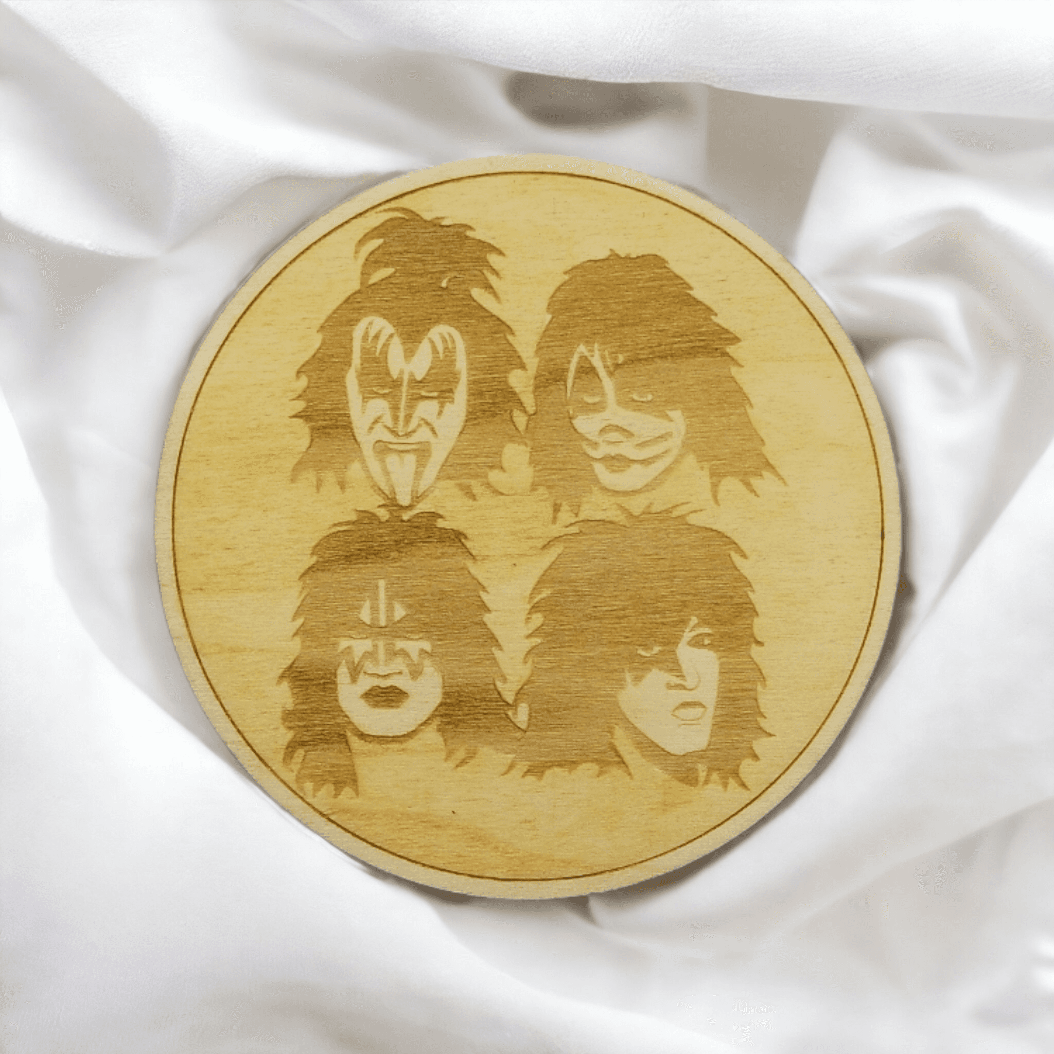 Set of 6 Kiss Wooden Coasters - Handmade Gift - Housewarming - Wood Kitchenware - Rock Band-6