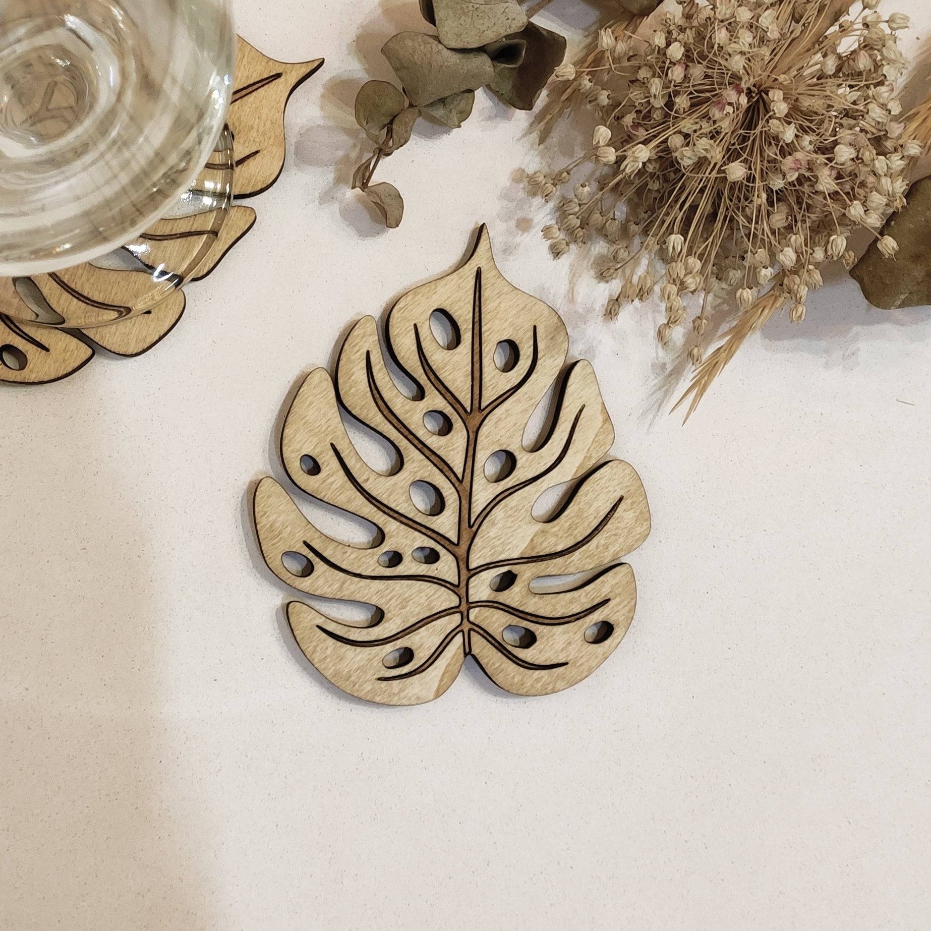 Set of 6 Leaves Wooden Coasters - Handmade Gift - Housewarming - Wood Kitchenware - Nature-3