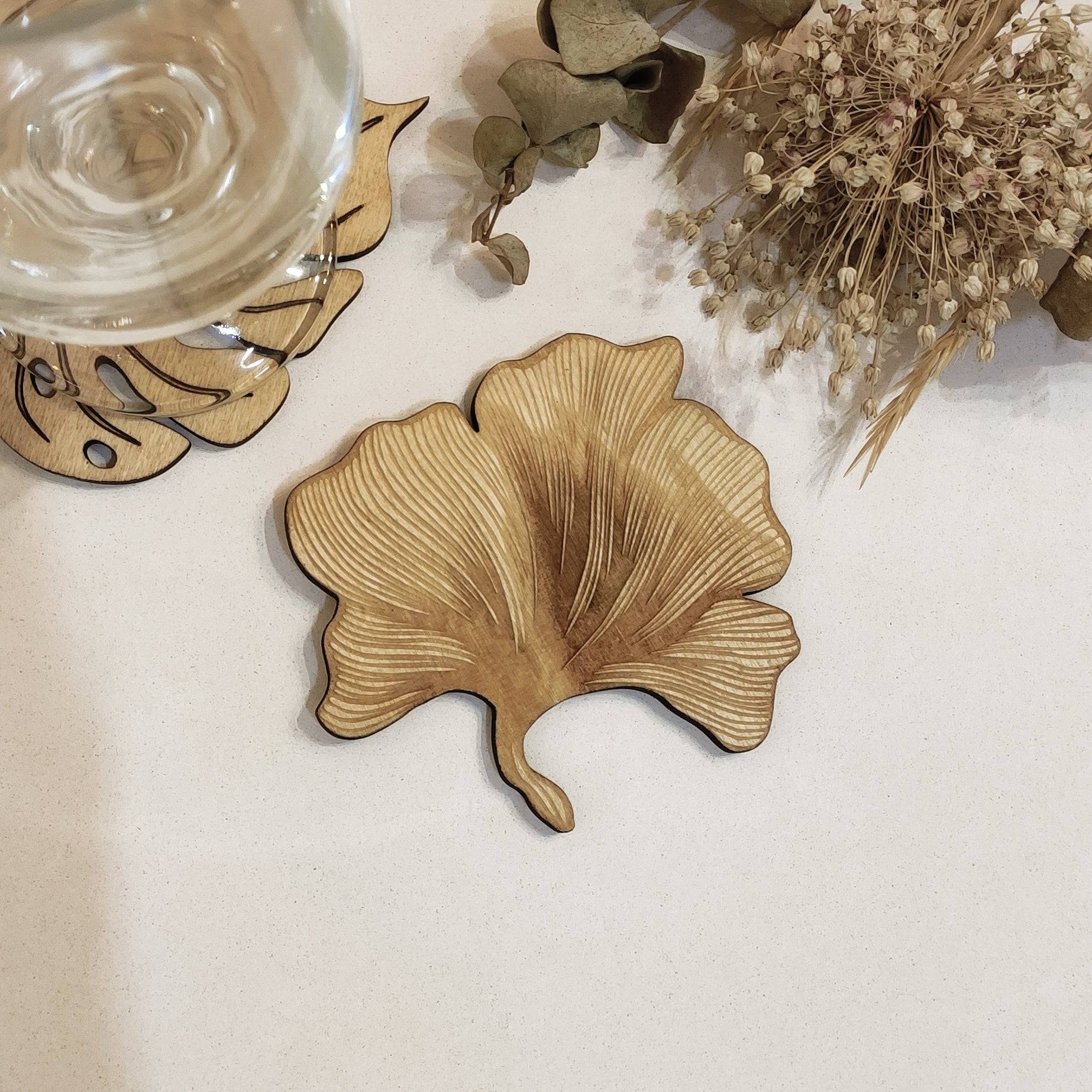 Set of 6 Leaves Wooden Coasters - Handmade Gift - Housewarming - Wood Kitchenware - Nature-5