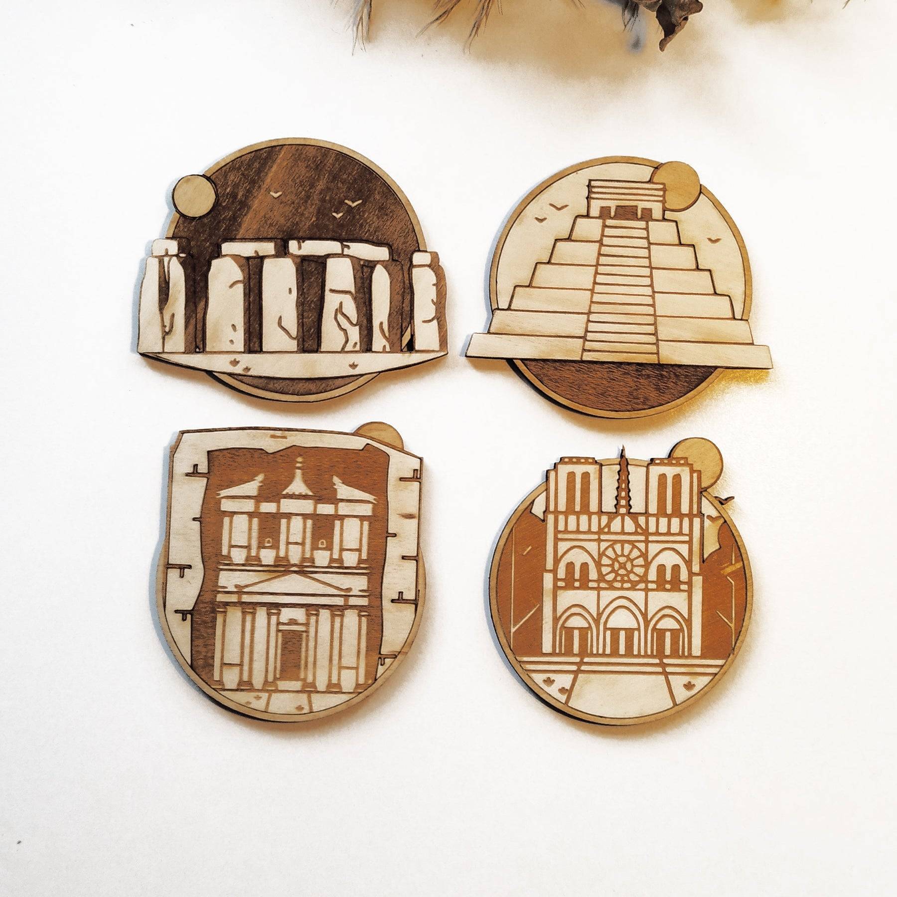 Cities and Monuments Wooden Coasters - Handmade Gift - Housewarming - Wood Kitchenware-7